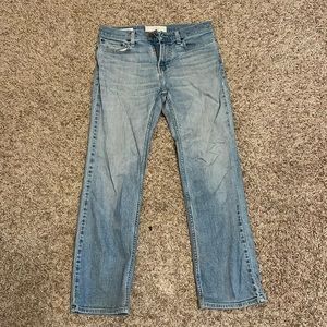 Hollister Classic Straight Jeans | 29 x 30 | Lightly worn